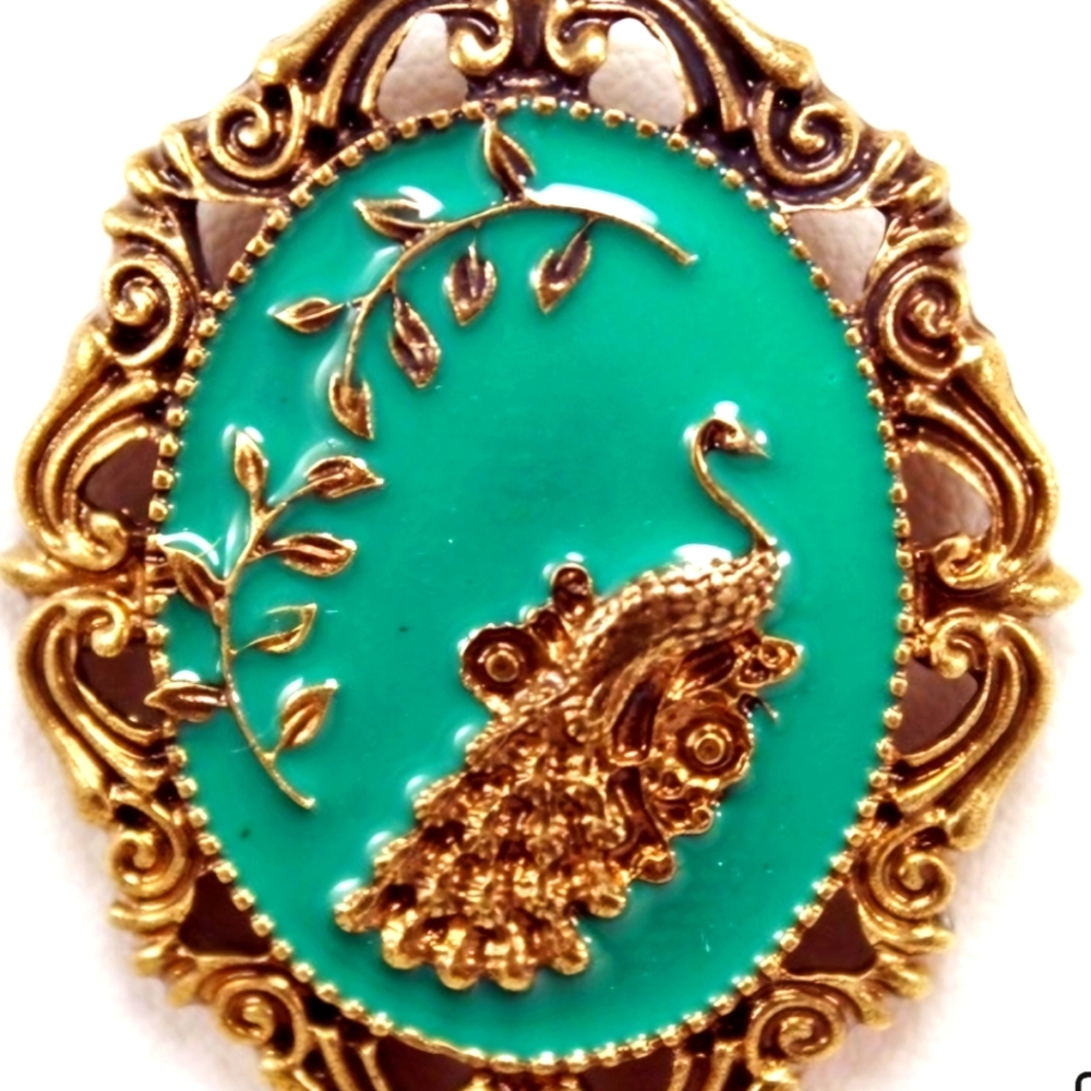 PEACOCK VINTAGE LOOK PENDANT 21 "LONG CHAIN CASUALTO DRESS TO IMPRESS NECKLACE